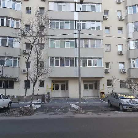 Alina's Nice And Warm Апартаменти *